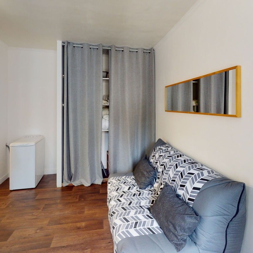 Location Appartement 1 pièce 18m² FONTAINEBLEAU 77300 - Photo 1