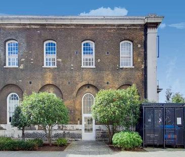 Building, Woolwich Riverside, SE18 - Photo 2