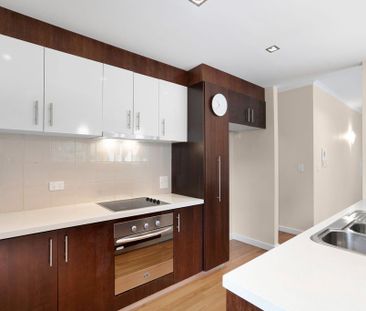 AMAZING LOCATION - OVERLOOKING PARKLANDS! - Photo 6