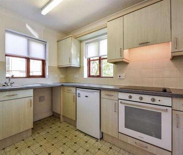 Woodlands Lane, Chichester, PO19 - Photo 1