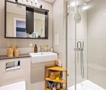 Two double bedroom upper floor apartment set within a secure modern... - Photo 4