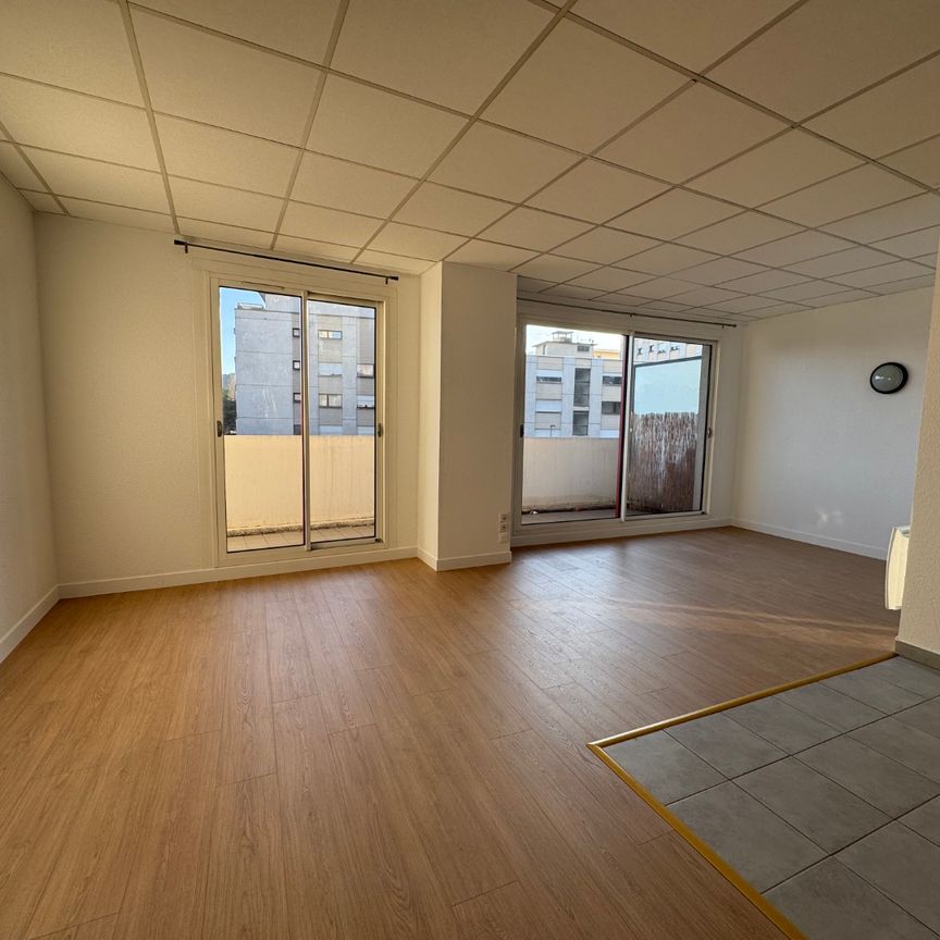 Location Appartement 1 pièce 36m² - Photo 1