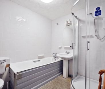 1 bedroom property to rent - Photo 3
