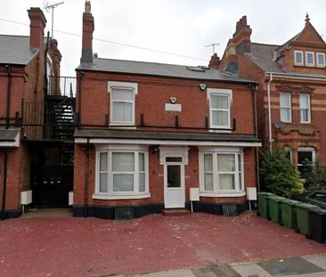 Chester Road North, Kidderminster - Photo 5
