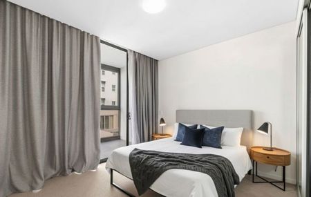 Modern One-Bedroom Apartment in Prime Location - Photo 3