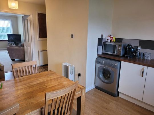 2 bedroom flat to rent - Photo 1
