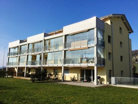 Living in a quiet location - moving voucher given - Photo 2