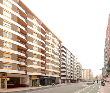 Zaragoza - Photo 1