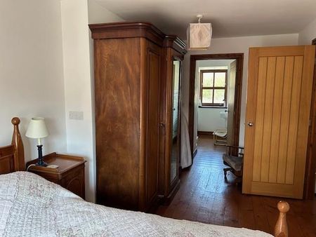 4 bedroom detached house to rent - Photo 3