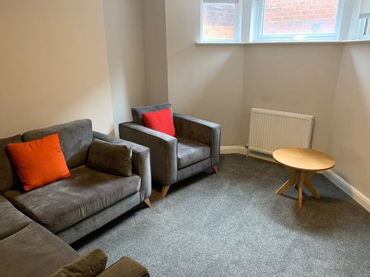 William Street, Totterdown, BS3 4TY - Photo 1