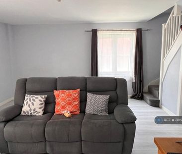 2 bedroom semi-detached house to rent - Photo 5