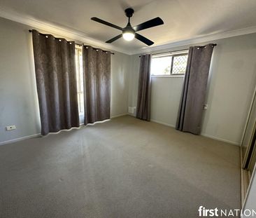 Comfortable Family Living in Alexandra Hills! - Photo 2