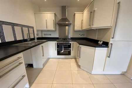 2 bedroom apartment to rent - Photo 5