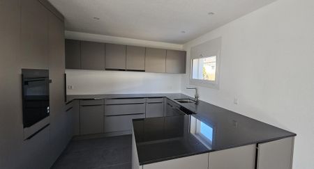 Moderne 4.5 Zimmer-Wohnung 2. Stock an ruhiger Lage -Erstvermietung - Photo 3