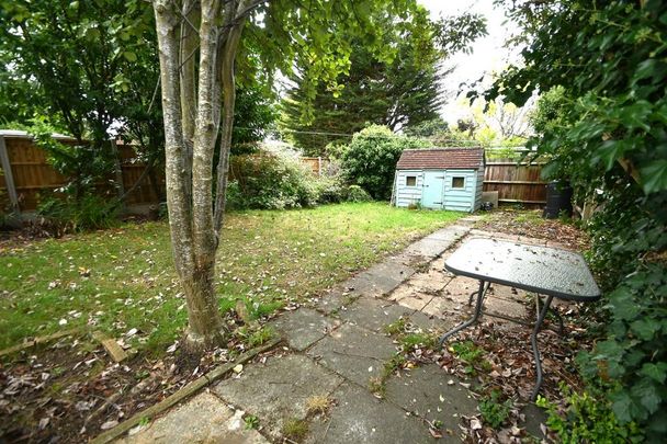 2 bedroom maisonette to rent - Photo 1