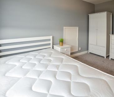 3 bedroom end of terrace house to rent - Photo 6