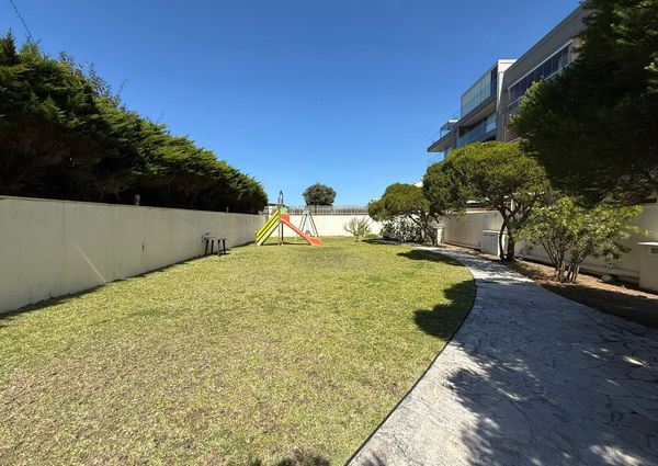 T2 na 1º linha da Praia da Barra com terraço vista mar!