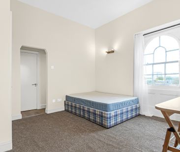 Studio Flat, North Road, N7 - Photo 4