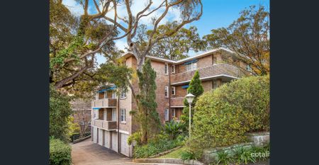 Spacious and Bright - Walk to Train and Shops - Photo 5