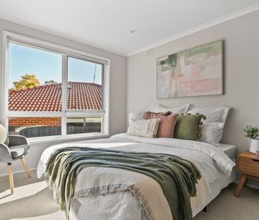 3 Bedroom Garden-Embraced Beauty - Photo 4