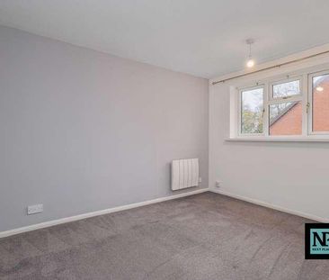 Ellerbeck, Wilnecote, B77 - Photo 3