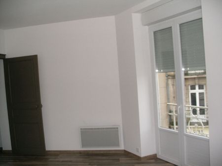 Apartment - Photo 2