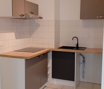 À LOUER – T2 de 46 m² en rez-de-chaussée avec Terrasse , Cave et Pa... - Photo 5