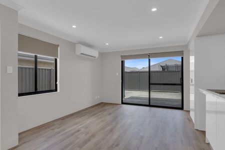 Two Bedroom Unit in Baldivis - Photo 2