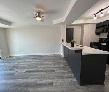 For Lease - 44 Bond Street Unit# 204, Oshawa, Ontario - Photo 1