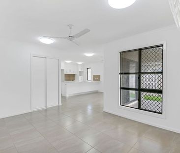 Family Home in Burdell - Photo 2