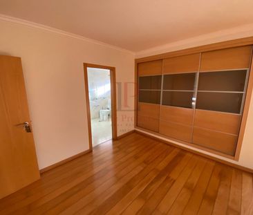 Moradia T4 em Setúbal - Foto 3