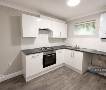 2 bedroom semi-detached house to rent - Photo 1