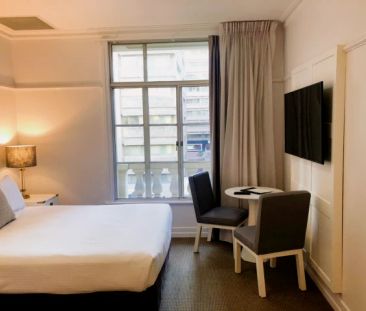 1Bedrooms, 1Bathrooms - Photo 2