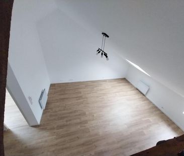 Location Appartement 3 pièces 71m² FLEURY LES AUBRAIS 45400 - Photo 3