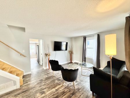 For Lease - 27 Beech Street, Ajax, Ontario - Photo 5