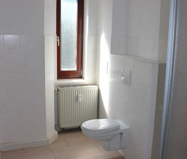 Neu sanierte 2-Raum Dachgeschoss-Wohnung in ruhiger Lage von Marker... - Photo 2