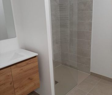 T3 AVEC BALCON + JARDIN ET 2 PARKINGS - Photo 2