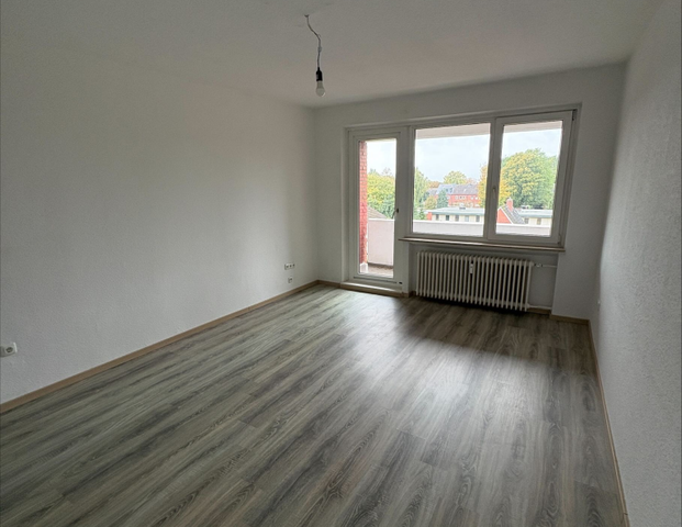 Gemütliche Etagenwohnung in Leer - 3 Zimmer, 68,33m², mit Balkon - Photo 1