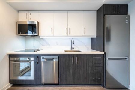 For Lease - 38 Joe Shuster Way Unit# 820, Toronto, Ontario - Photo 2