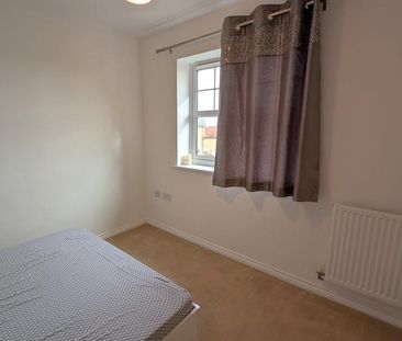 5 bedroom semi-detached house to rent - Photo 3