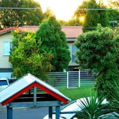 11 Salford st, Salisbury QLD 4107 - Photo 1
