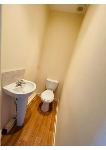 2 Bed Terraced House, Nursery Lane, NG6 - Photo 5