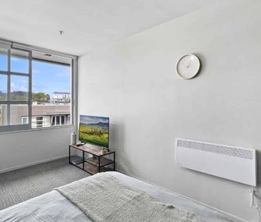 ***Welcome to apartment E306A in Revolucion Apartments!*** - Photo 2