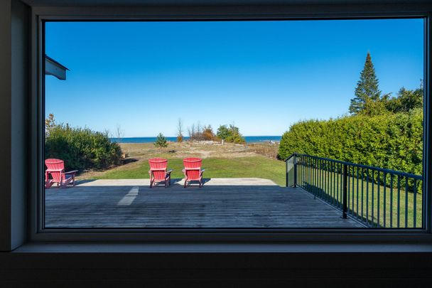 For Lease - 35 St. Clair Street, Collingwood, Ontario - Photo 1