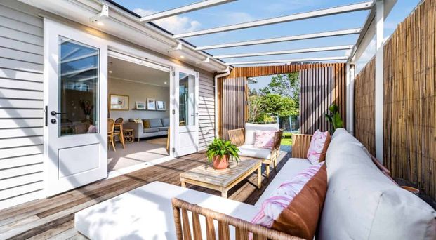 Only 3 months Tenancy Till April 2026 - Photo 1