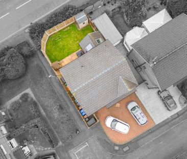 4 bedroom detached house to rent - Photo 3