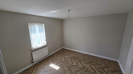 19 Castlebrook Avenue, Ballynure, Ballyclare, BT39 9GX - Photo 2