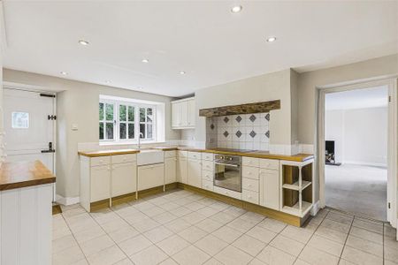 4 bedroom cottage to rent - Photo 3