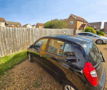1 Bedroom House to Rent in Dale Avenue, Wellingborough, NN8 - Photo 4