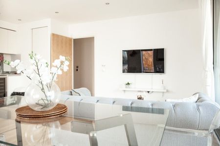 Chiswick High Road - Photo 2